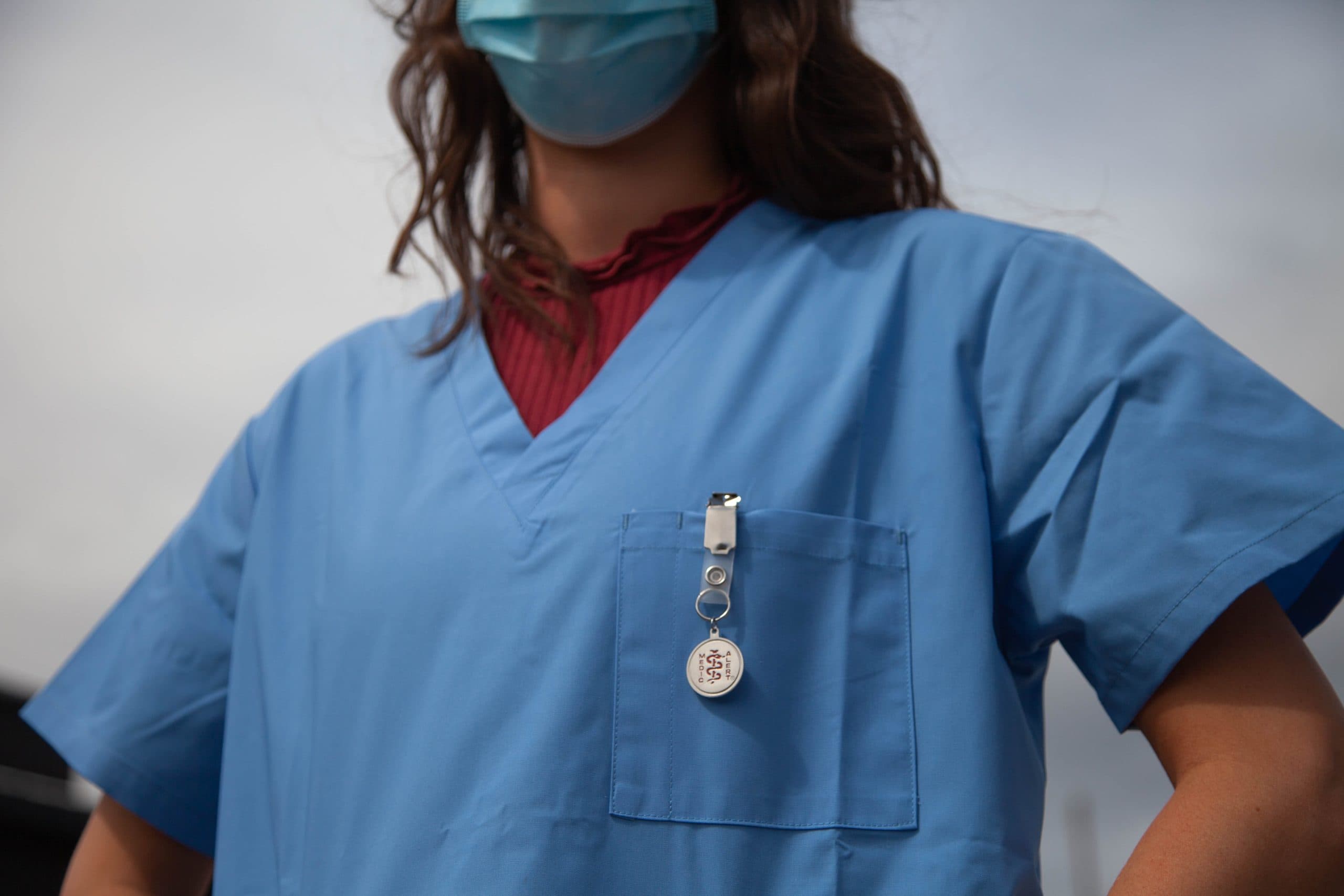 The Best Scrubs for Women Working in Medical Facilities