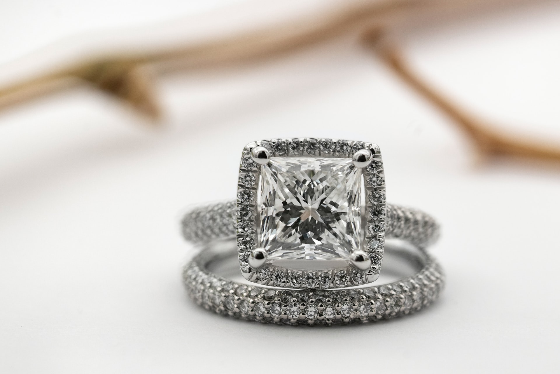 The Pave Diamond series: The most elegant accessories for your dress