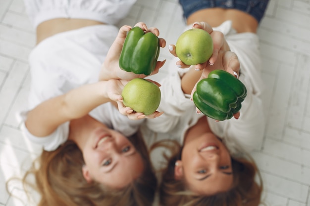 Exploring Natural Solutions for Effective Weight Management